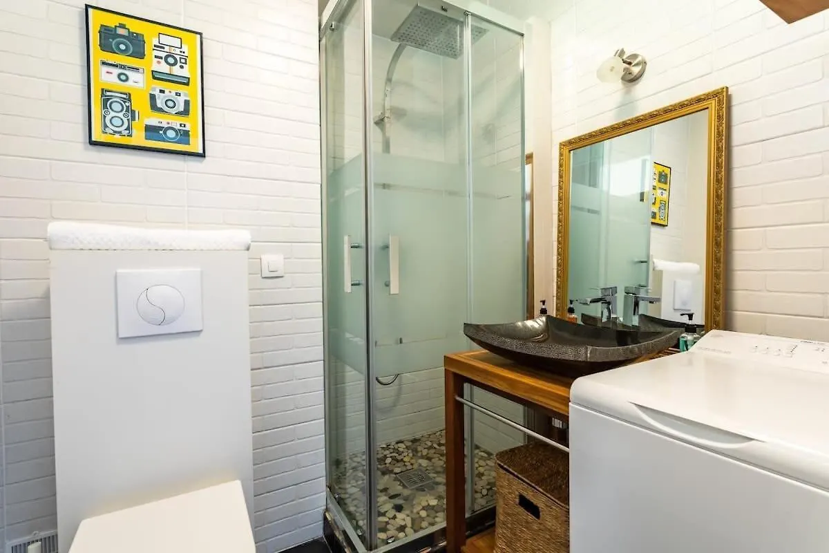 Le Capucin - Petit Duplex Avec Place De Parking Dinard France