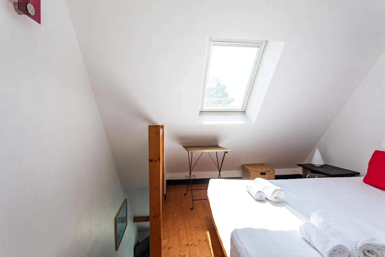 Le Capucin - Petit Duplex Avec Place De Parking Dinard Apartment